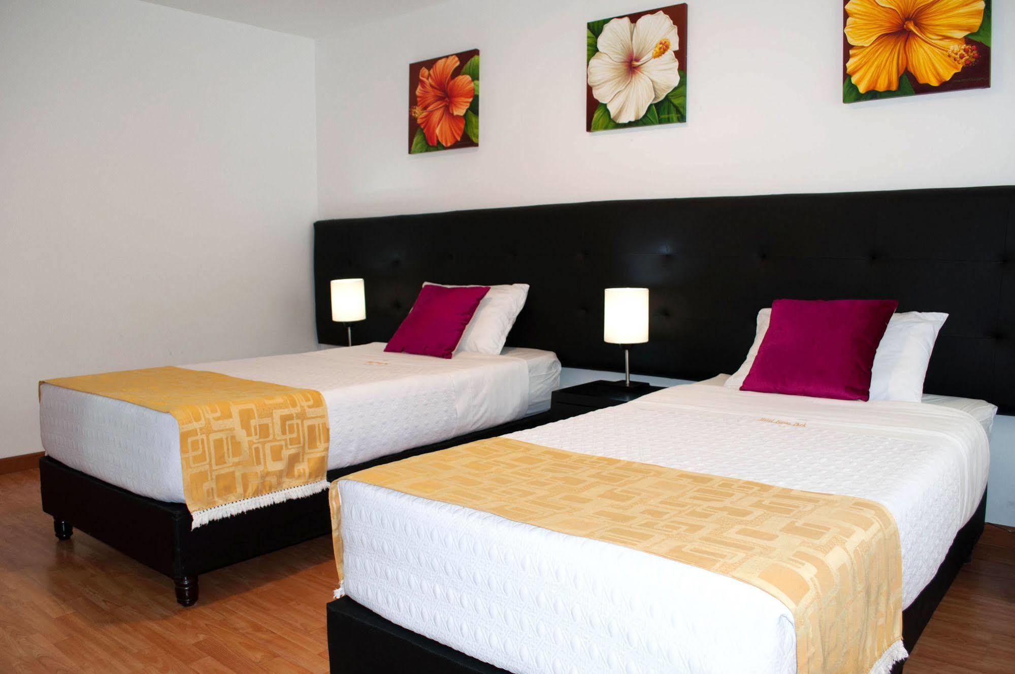 Hotel Ferias Park Bogotá Eksteriør billede