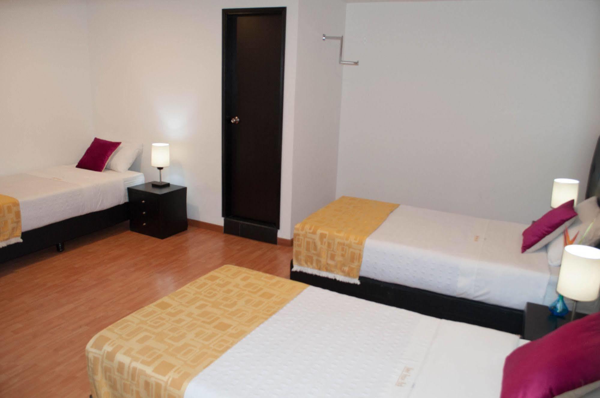 Hotel Ferias Park Bogotá Eksteriør billede